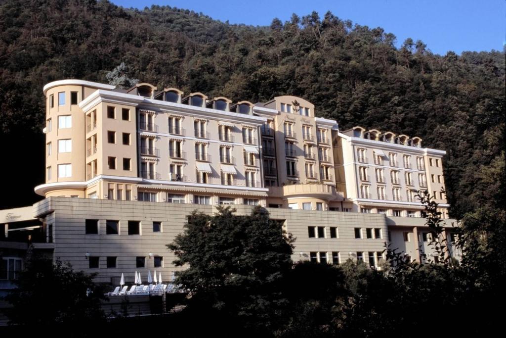 Grand Hotel Antiche Terme Di 皮尼亚 外观 照片